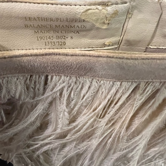 Colin Stuart Cream Feather Boots Size 8 - Picture 7 of 9